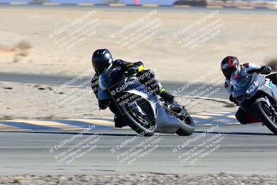 media/Jan-08-2022-SoCal Trackdays (Sat) [[1ec2777125]]/Turn 4 (1145am)/